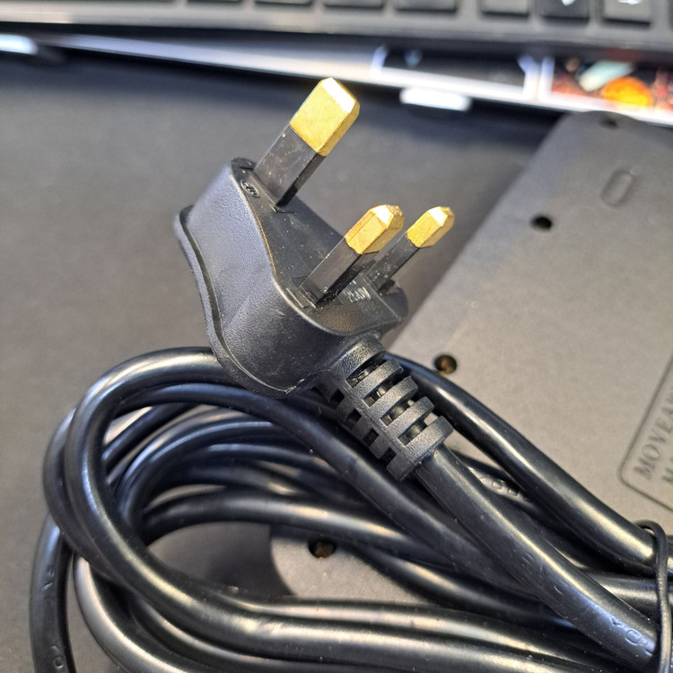 6 راهی برق HGDUE مدل HG-1246C با ۶ خروجی USB + TYPE-C تک و عمده