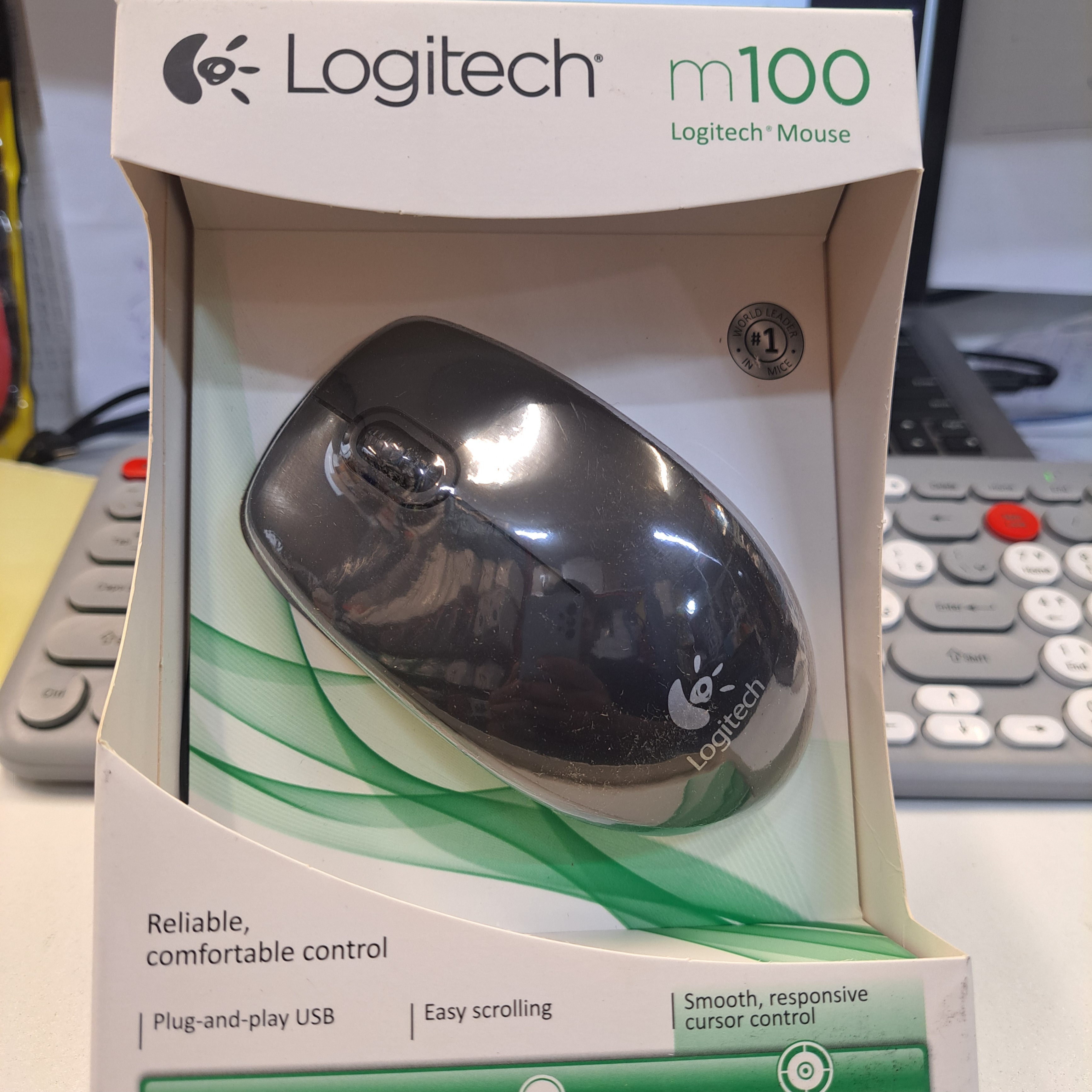 موس سیم دار لاجیتک مدل M-100